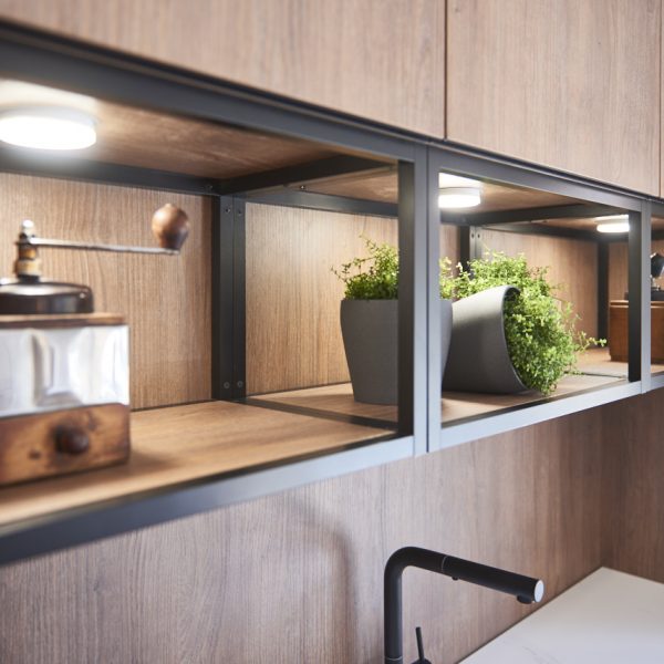 ESTANTE ALUMINIO NEGRO